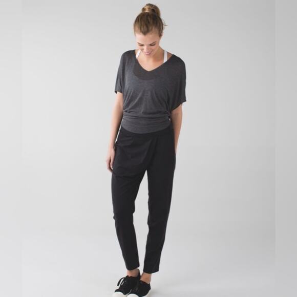 Lululemon Black Wrap It Up Trousers Sz 10 - Picture 1 of 11